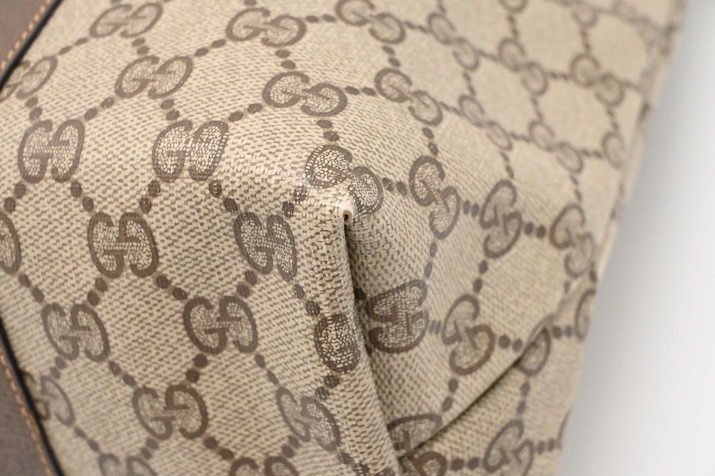 Gucci Tote in GG Supreme Canvas