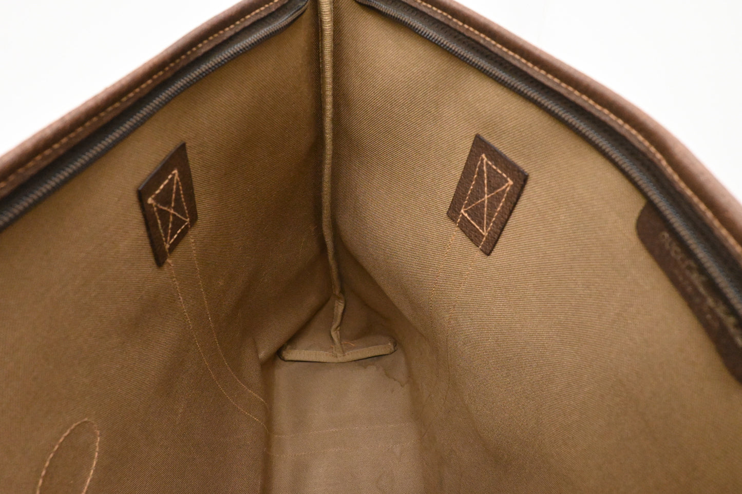 Gucci Tote in GG Supreme Canvas