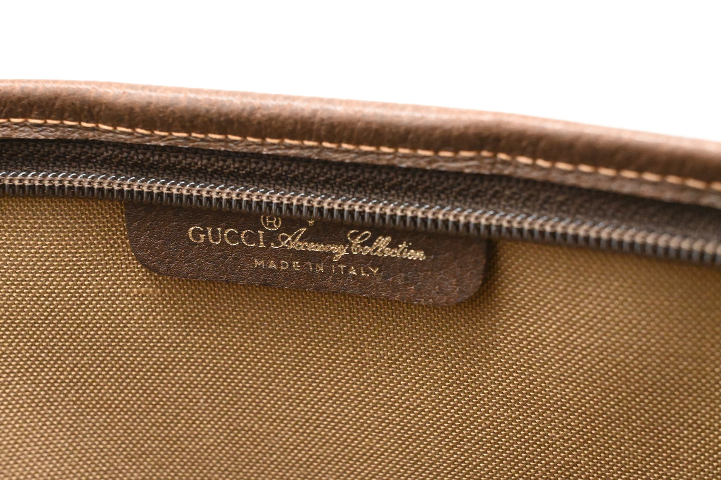 Gucci Tote in GG Supreme Canvas