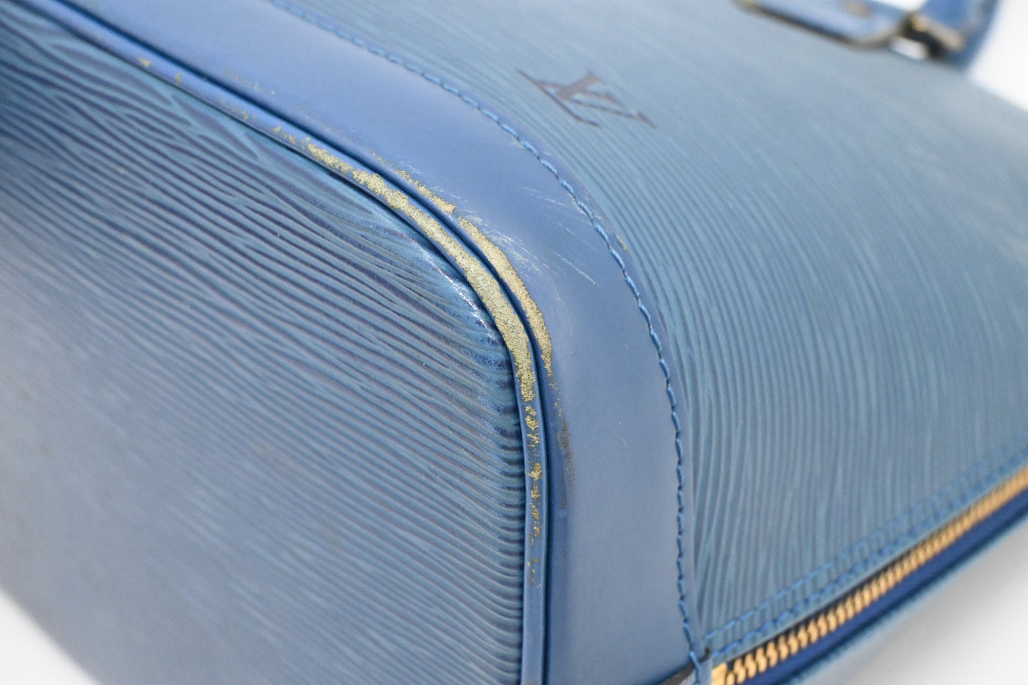 Louis Vuitton Alma PM in Blue Epi Leather
