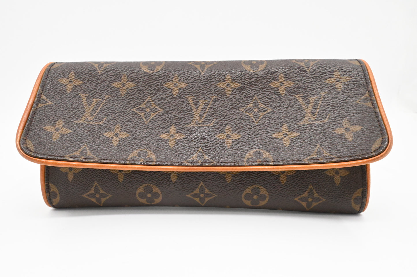 Louis Vuitton Pochette Twin GM in Monogram Canvas