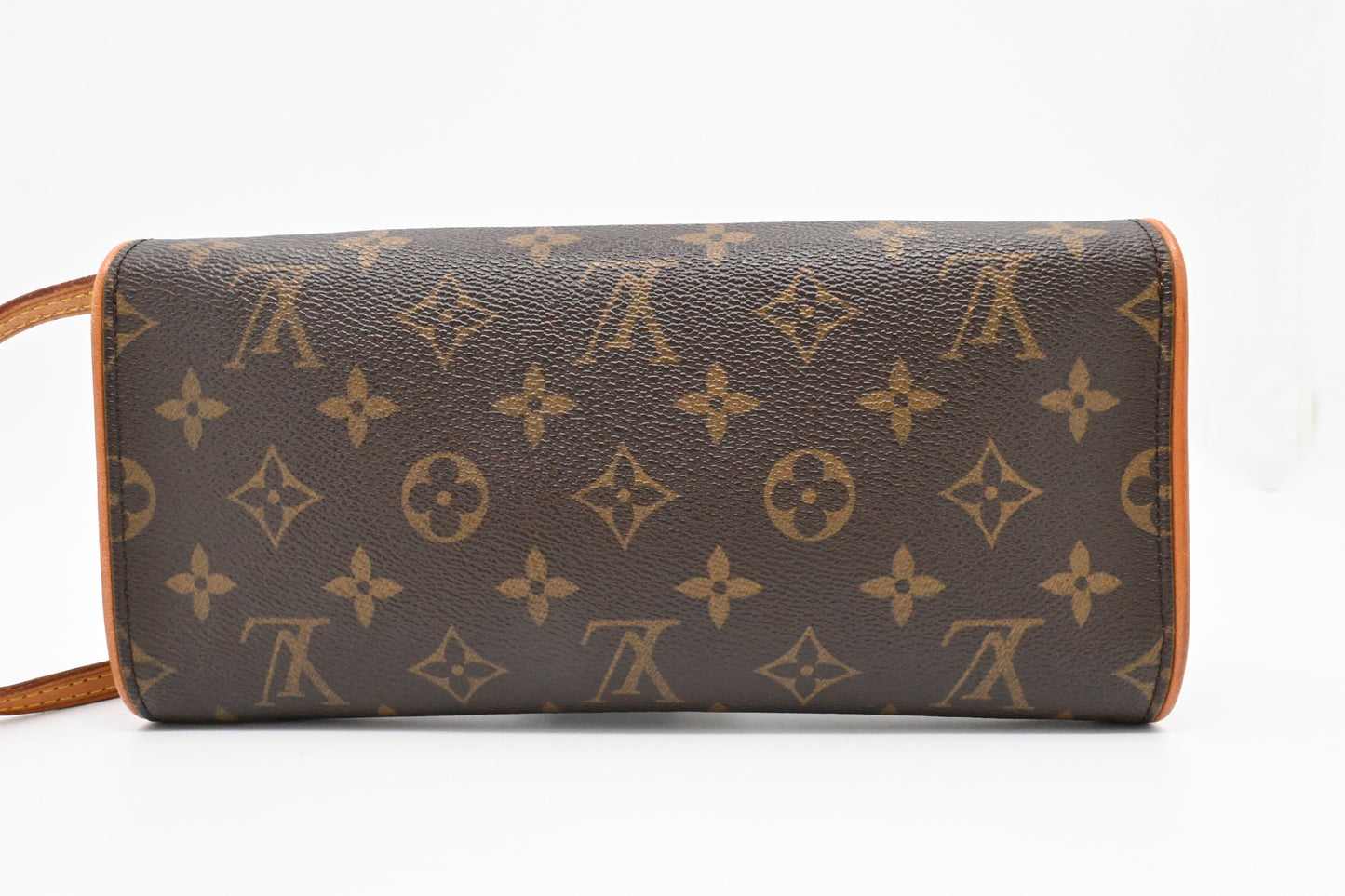 Louis Vuitton Pochette Twin GM in Monogram Canvas