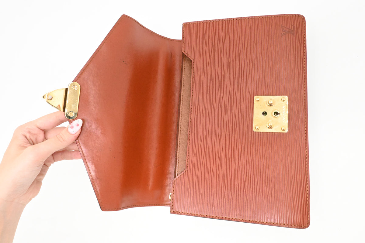 Louis Vuitton Concorde in Kenyan Fauve Epi Leather