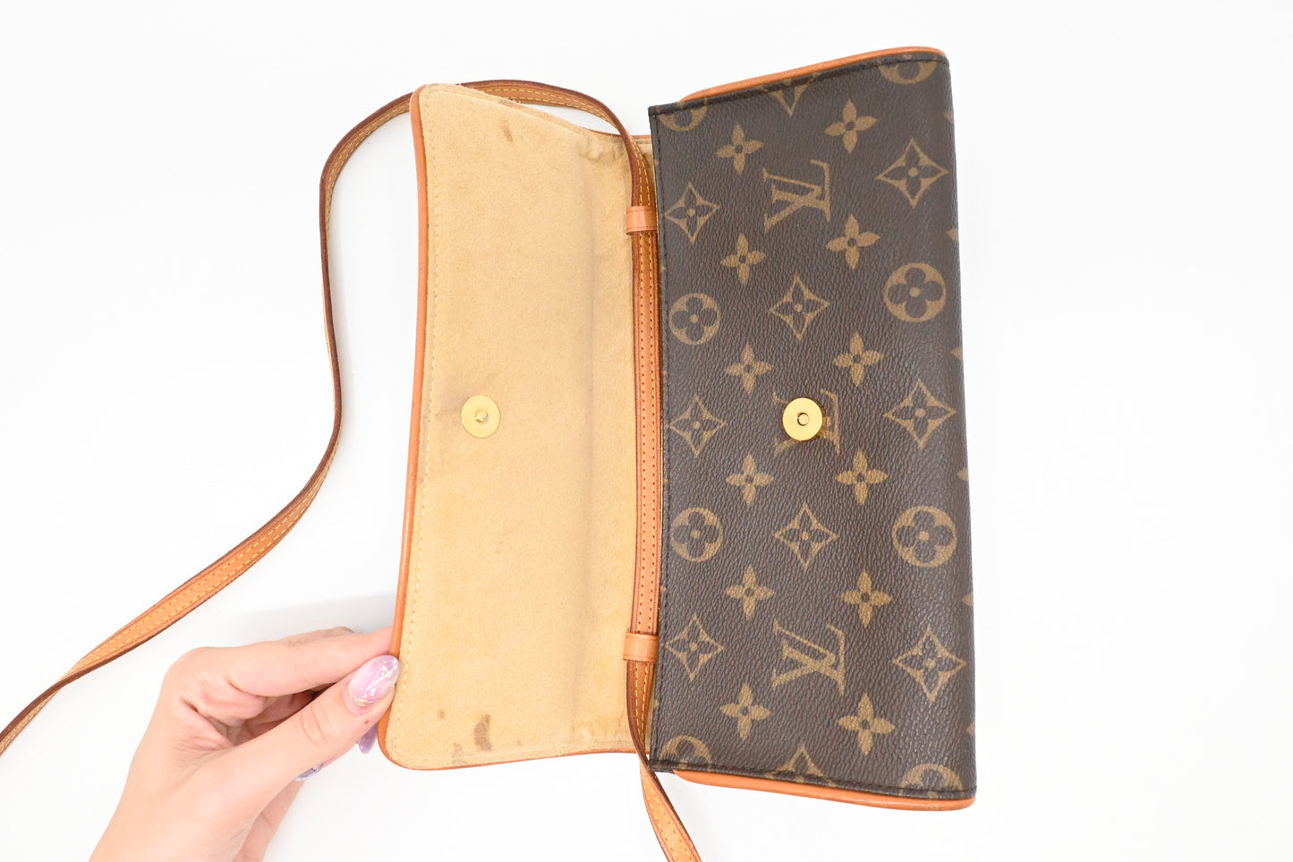 Louis Vuitton Pochette Twin GM in Monogram Canvas