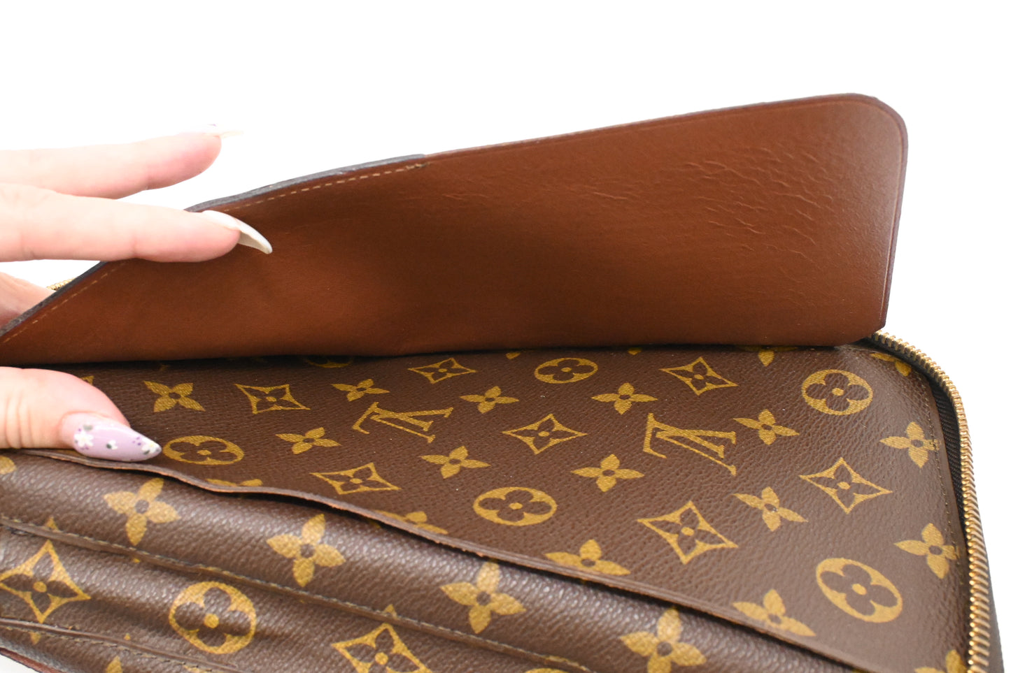 Louis Vuitton Poche Escapade Organizer in Monogram Canvas