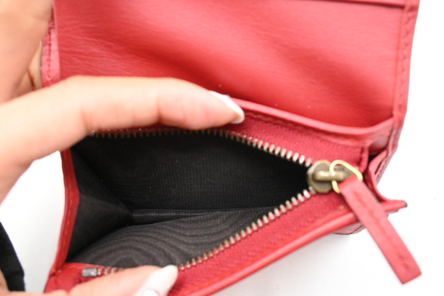 Gucci Queen Margaret Compact Wallet in White, Red and Blue Leather