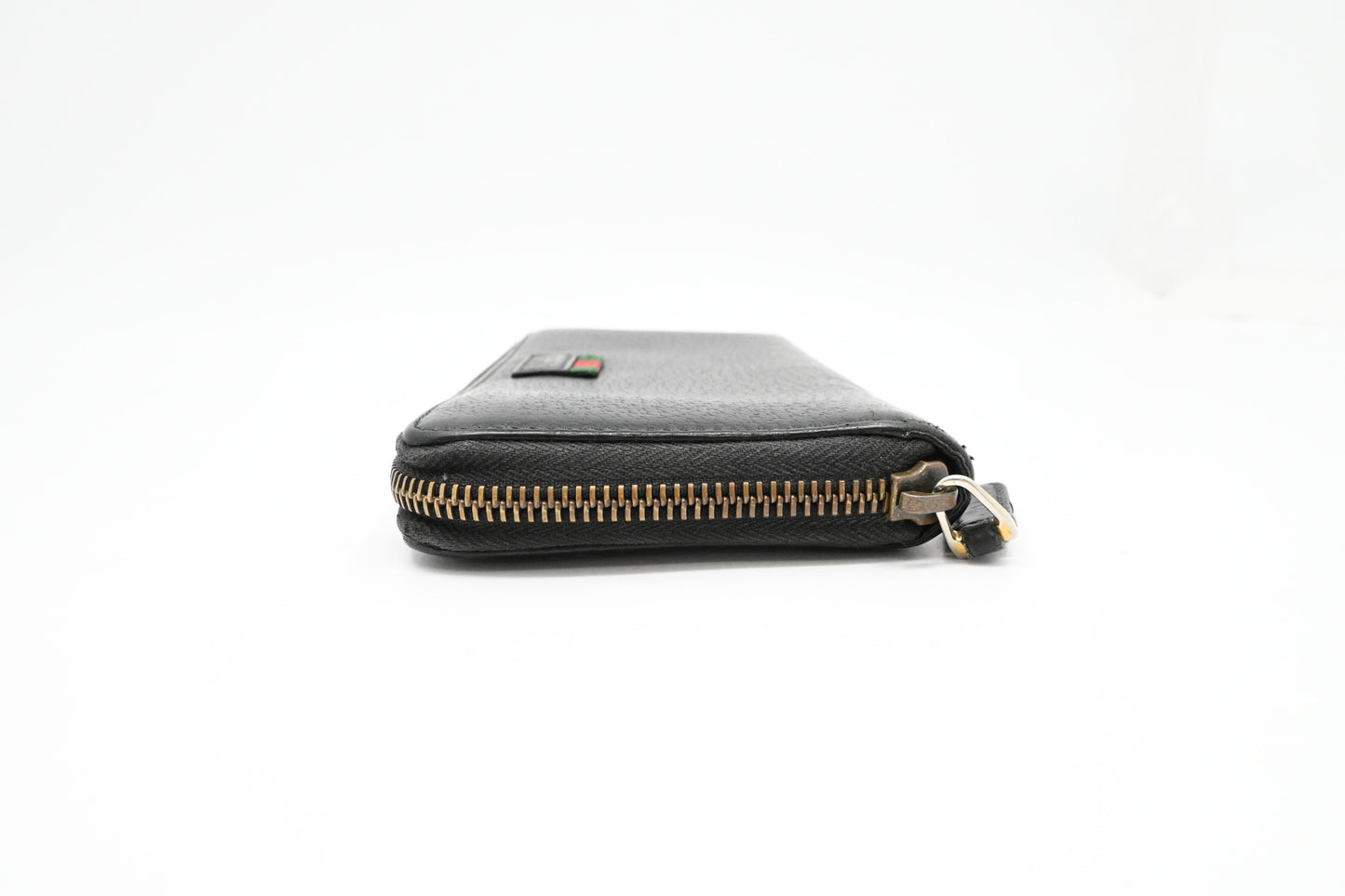 Gucci Zippy Wallet in Black Leather