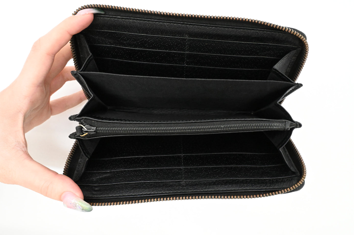Gucci Zippy Wallet in Black Leather