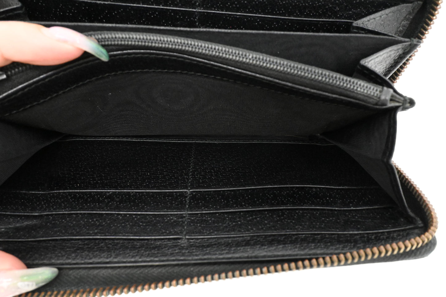 Gucci Zippy Wallet in Black Leather