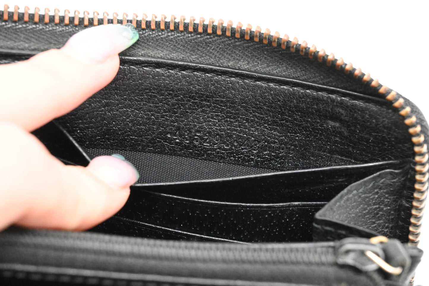 Gucci Zippy Wallet in Black Leather