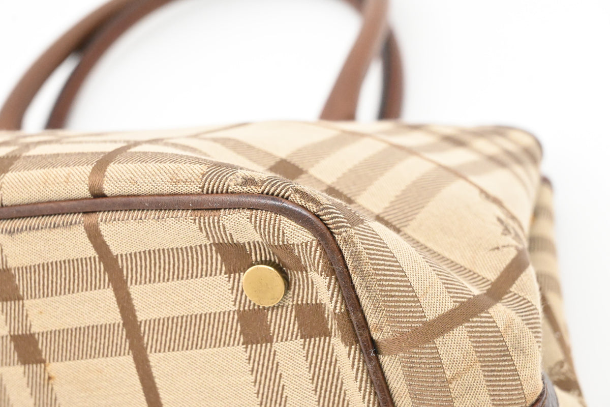 Burberry Handbag in Brown Checked Canvas
