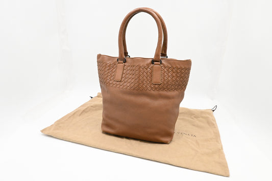 Bottega Veneta Tote Bag in Brown Leather