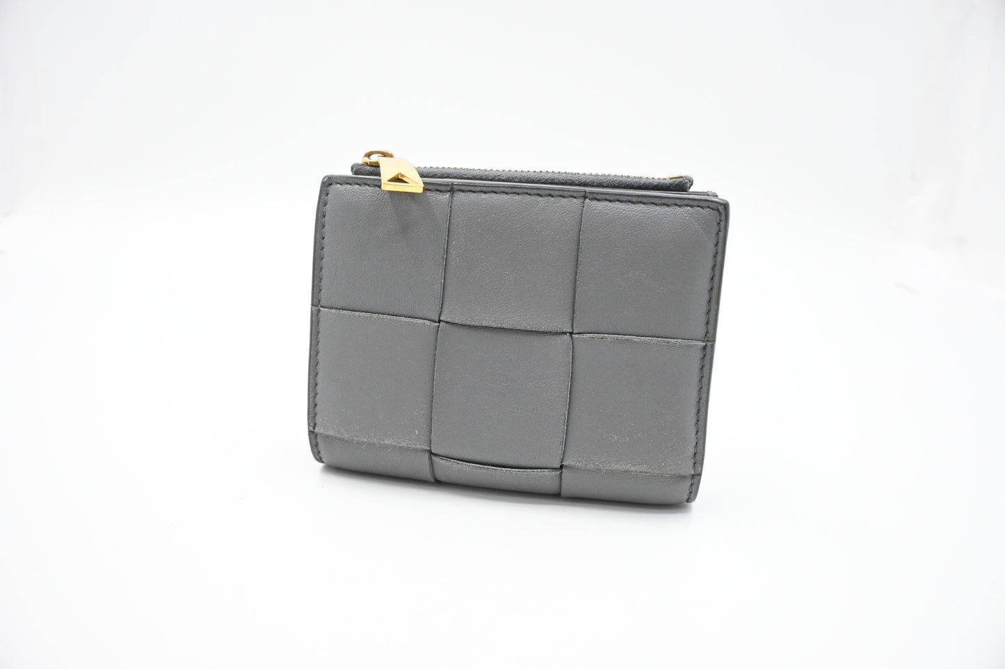 Bottega Veneta Bifold Wallet in Gray Intrecciato Leather