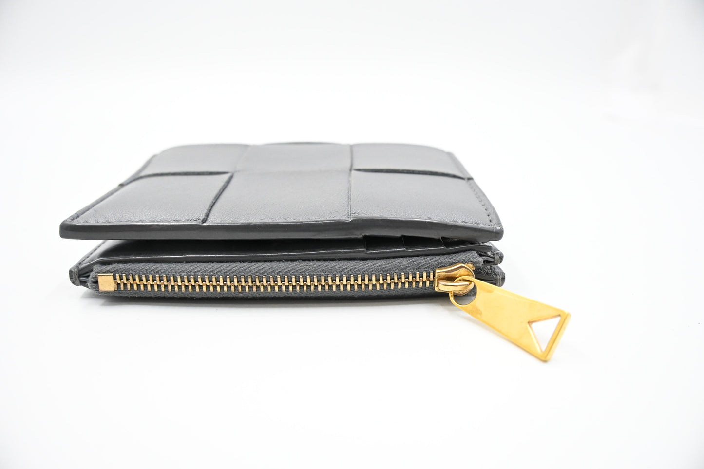Bottega Veneta Bifold Wallet in Gray Intrecciato Leather