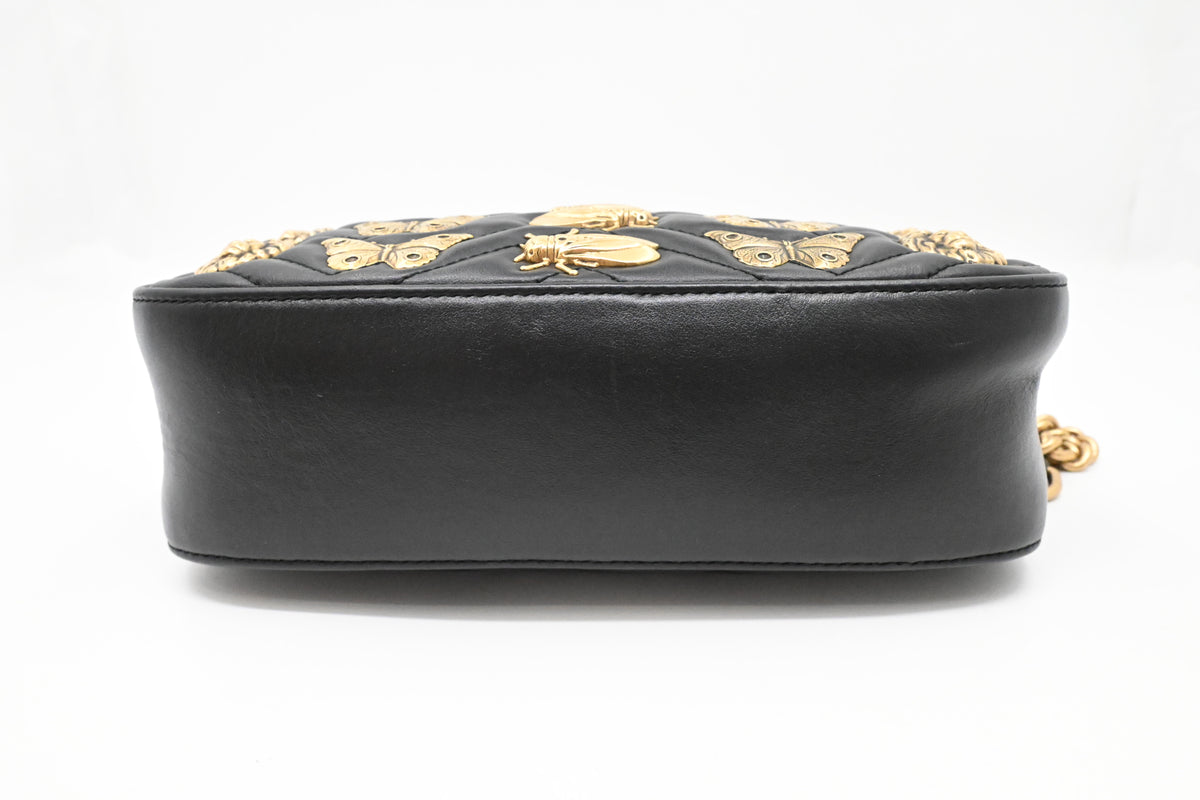 Gucci Animal Studs Camera Bag in Black Quilted Leather
