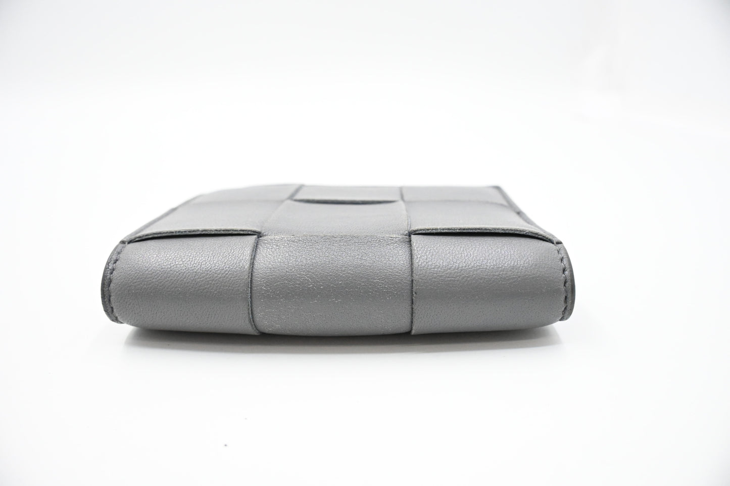 Bottega Veneta Bifold Wallet in Gray Intrecciato Leather