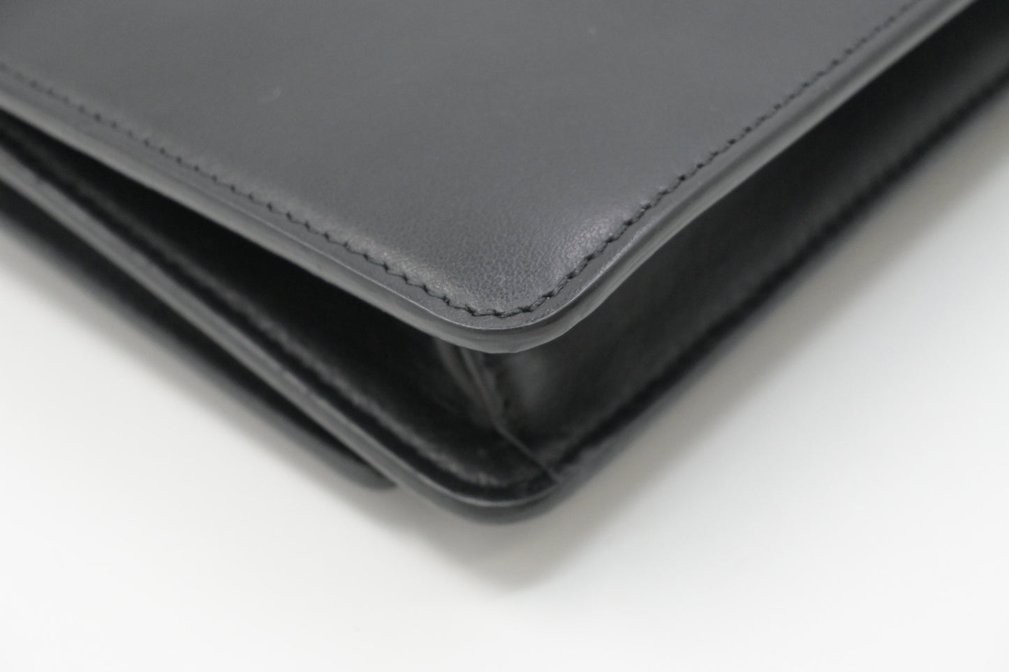 Fendi Hypnoteyes Clutch on Chain in Black Leather
