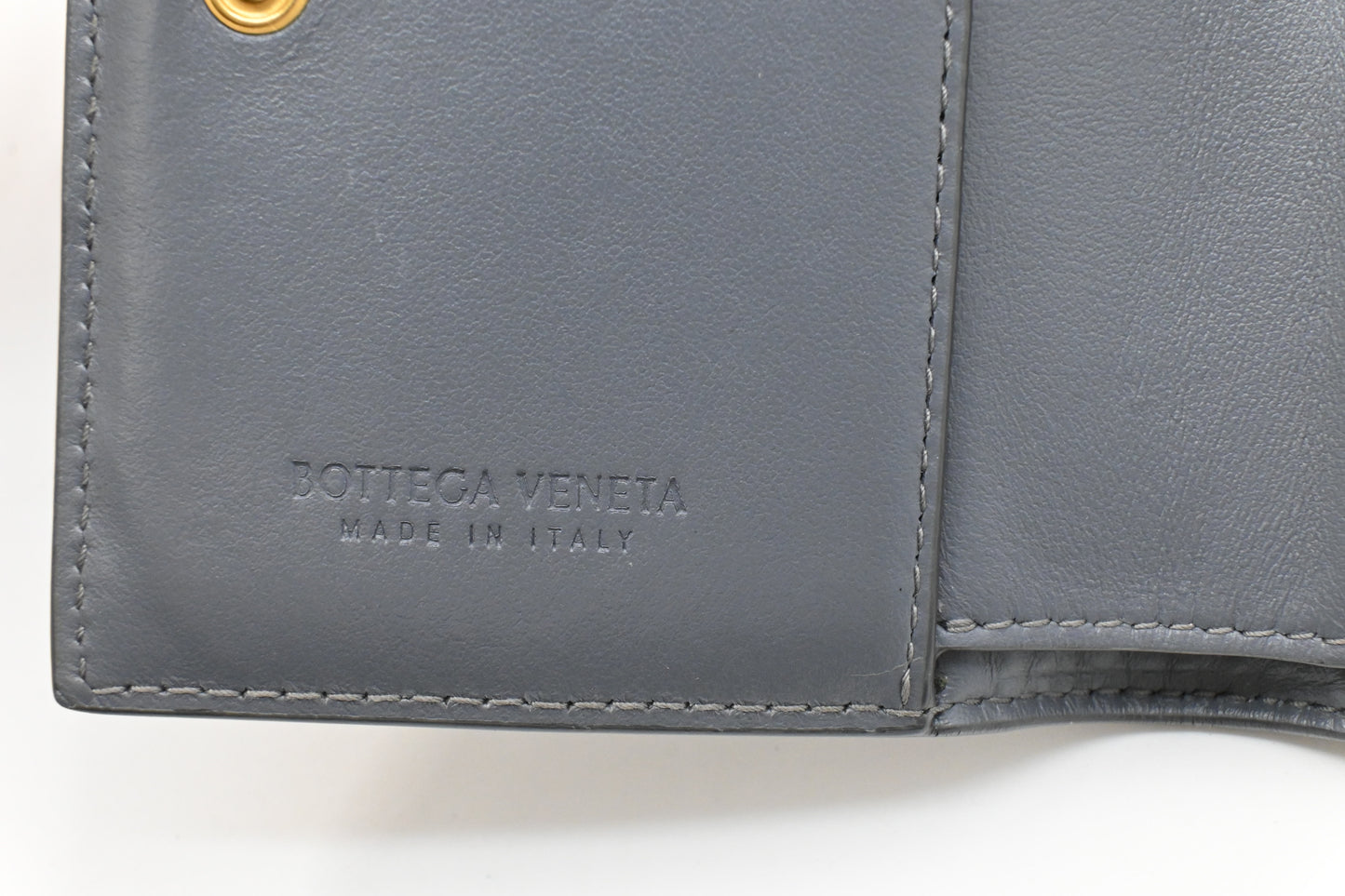 Bottega Veneta Bifold Wallet in Gray Intrecciato Leather