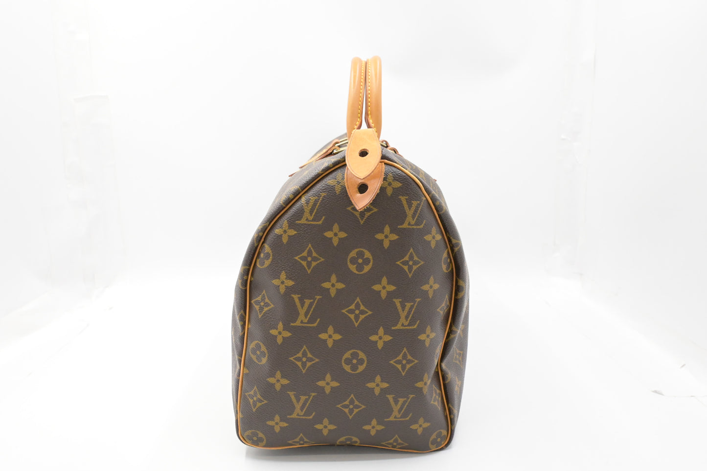 Louis Vuitton Speedy 40 in Monogram Canvas