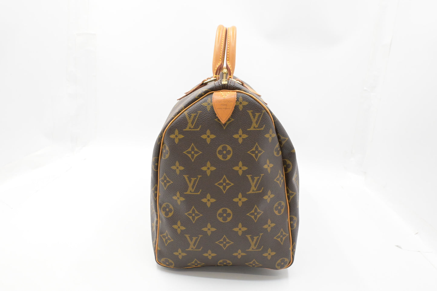 Louis Vuitton Speedy 40 in Monogram Canvas