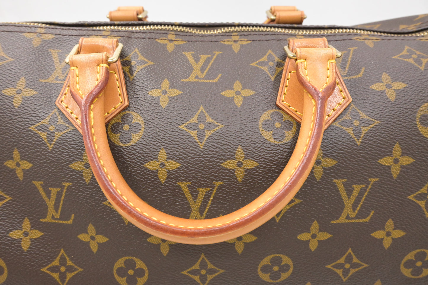 Louis Vuitton Speedy 40 in Monogram Canvas