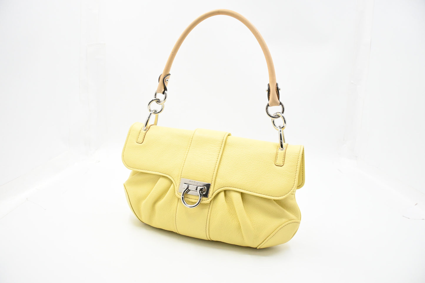 Ferragamo Shoulder Bag in Pale Yellow Leather