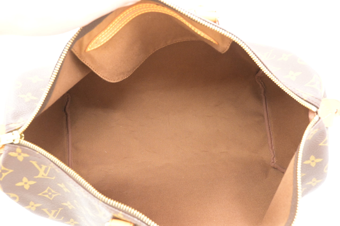 Louis Vuitton Speedy 40 in Monogram Canvas
