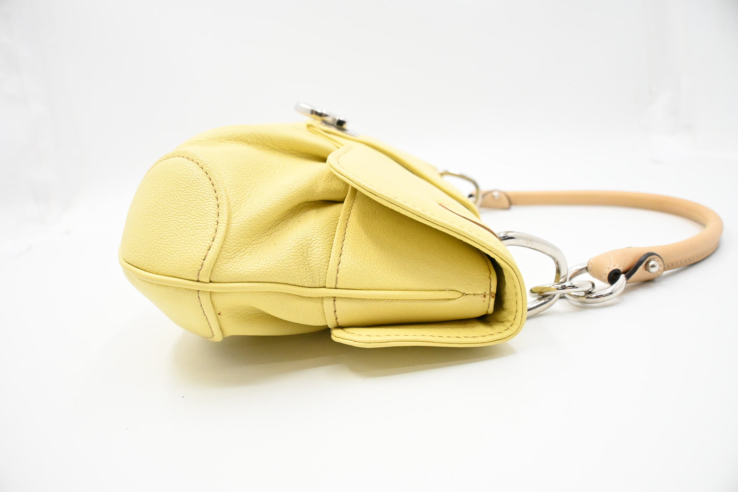 Ferragamo Shoulder Bag in Pale Yellow Leather