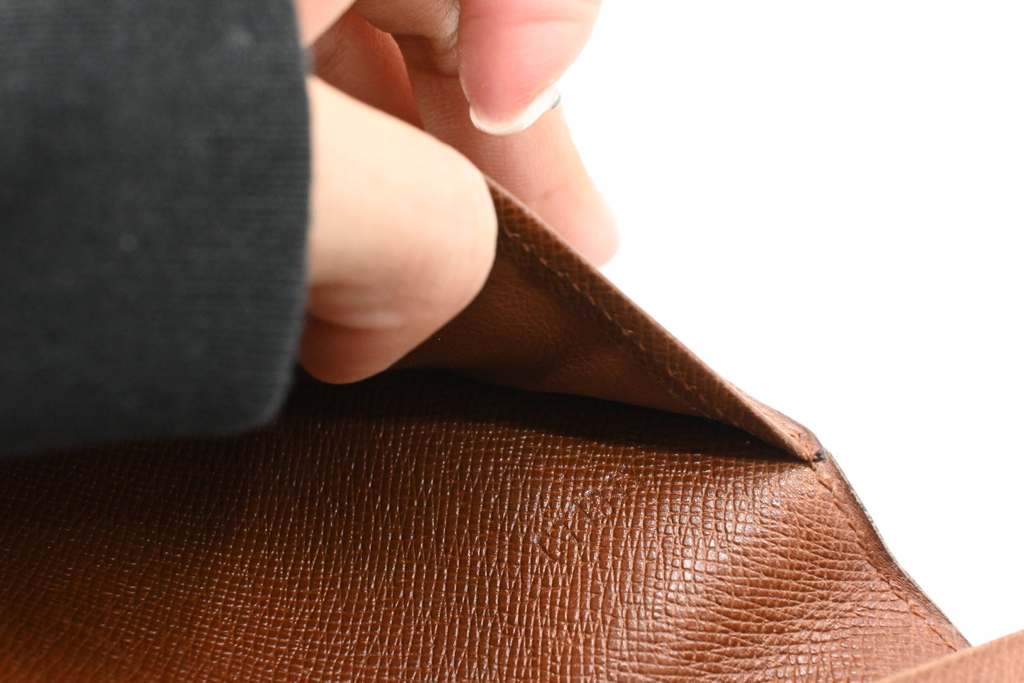 Louis Vuitton Long Bifold Wallet in Monogram Canvas