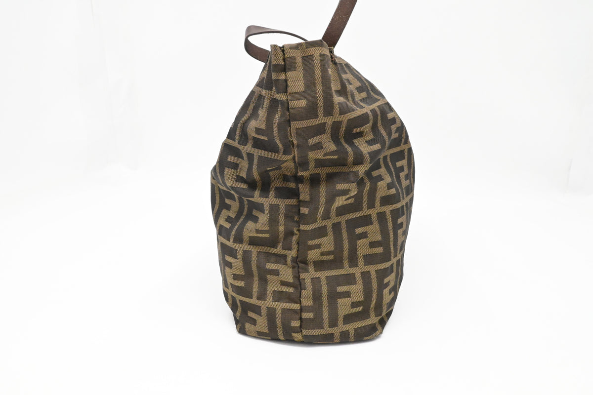 Fendi Foldable Handbag in Zucca Canvas