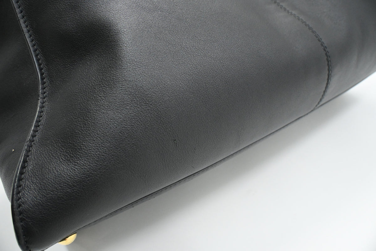 Fendi Large Peekaboo in Black Leather