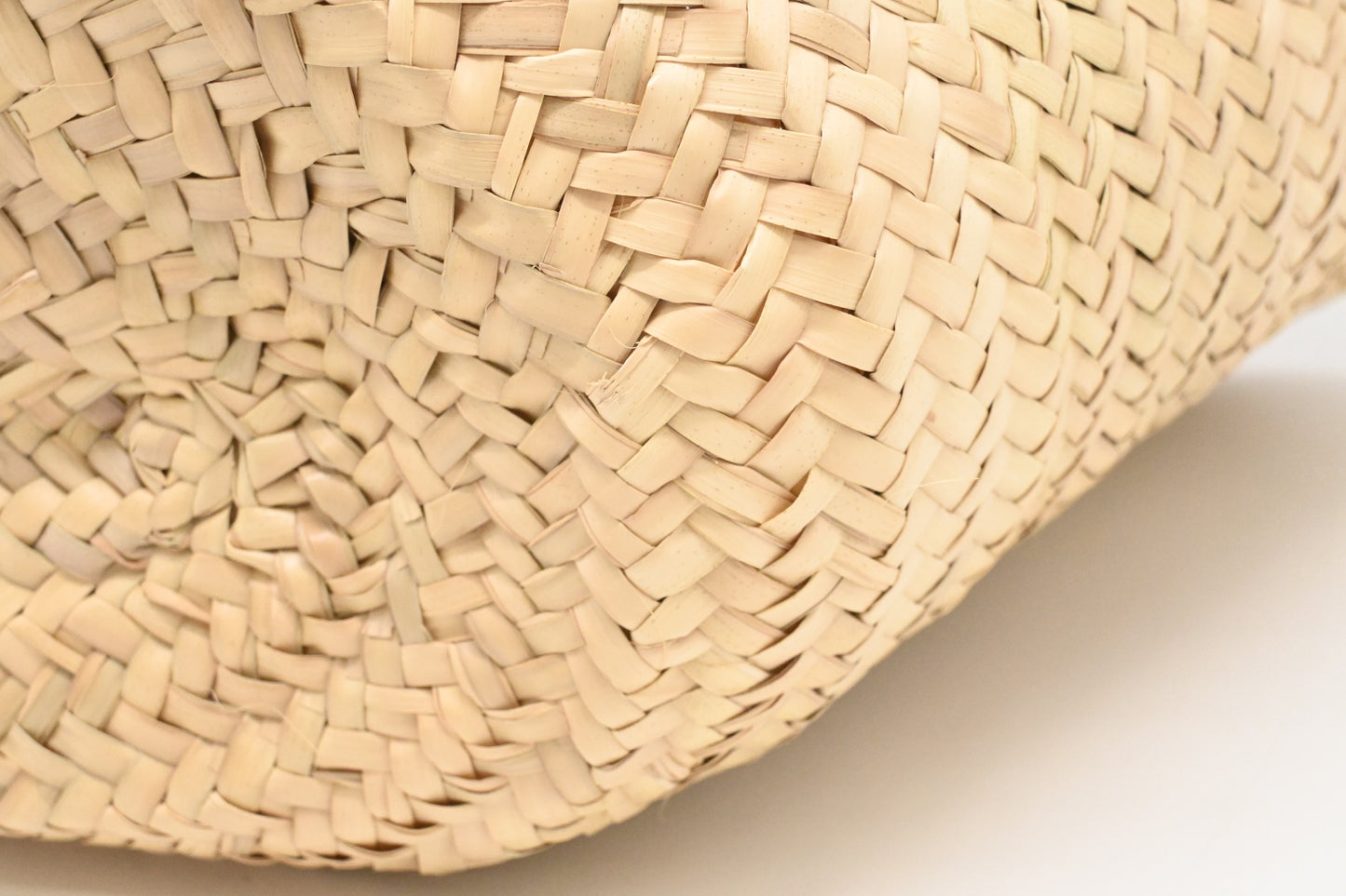 Versace Basket Bag in Raffia and Light Brown Leather