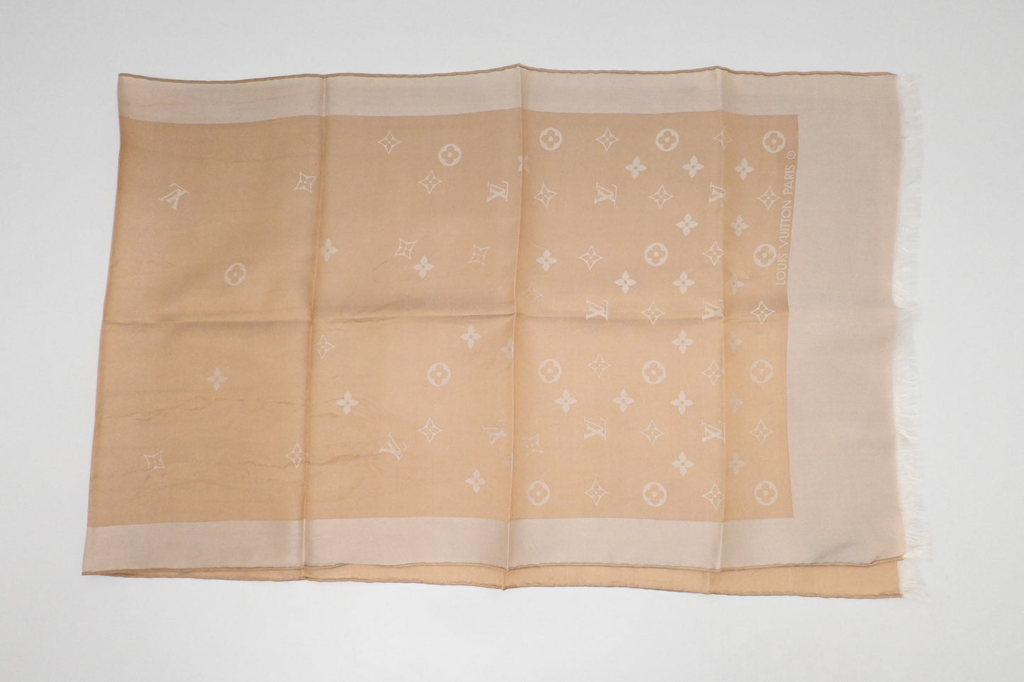 Louis Vuitton Echarpe Capri Scarf in Beige Silk