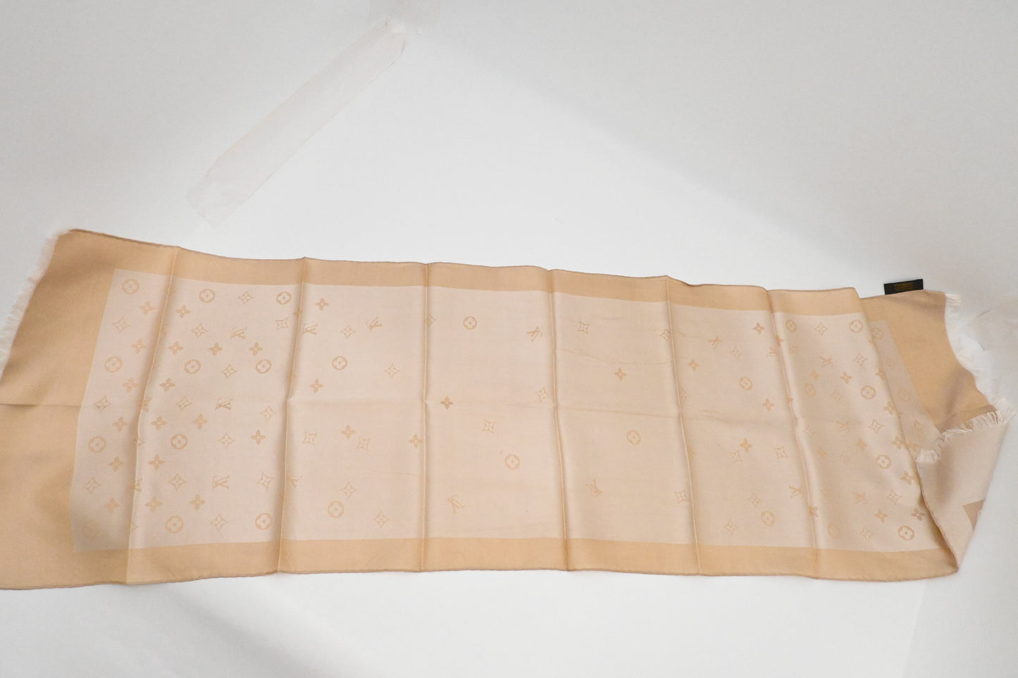 Louis Vuitton Echarpe Capri Scarf in Beige Silk