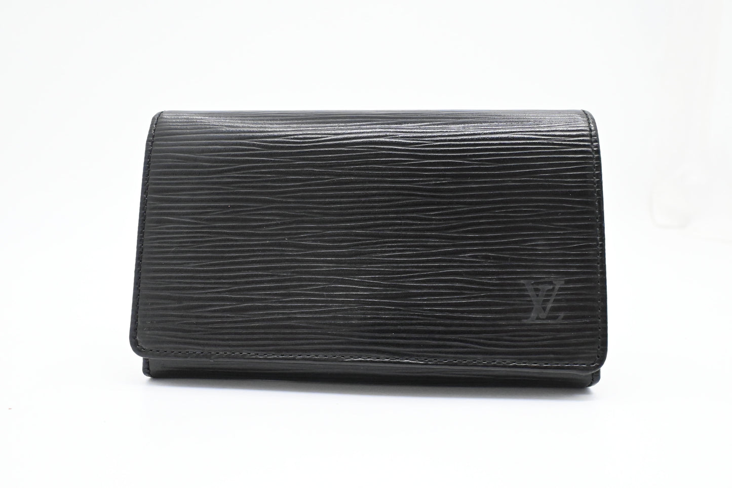 Louis Vuitton Trésor Wallet in Black Epi Leather