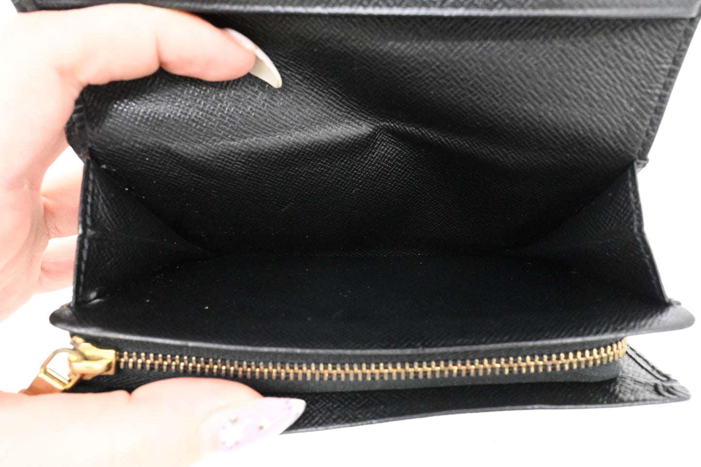 Louis Vuitton Trésor Wallet in Black Epi Leather
