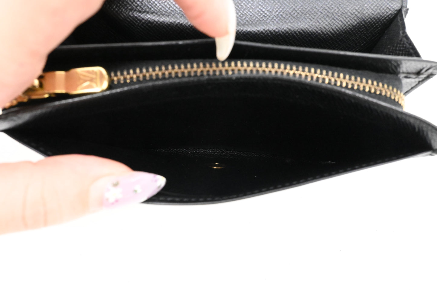 Louis Vuitton Trésor Wallet in Black Epi Leather