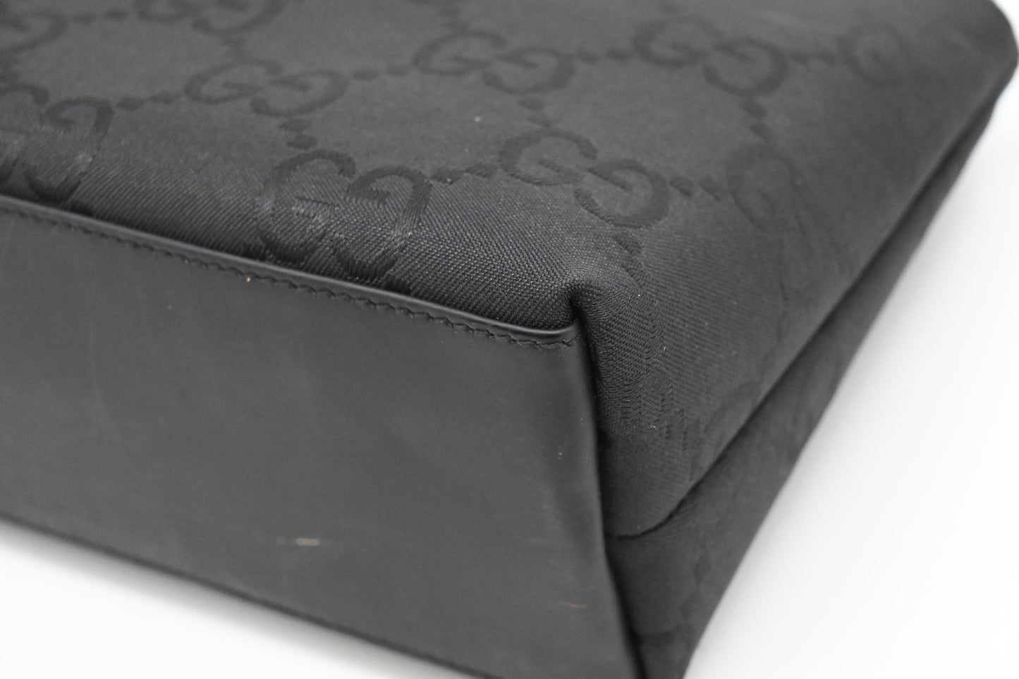 Gucci Pouch in Black Canvas