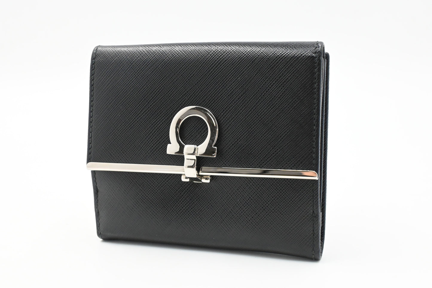 Ferragamo Gancini Wallet in Black Leather