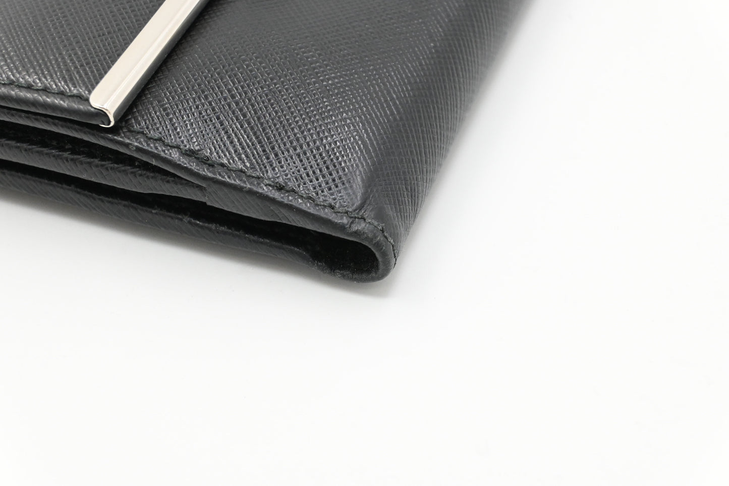 Ferragamo Gancini Wallet in Black Leather