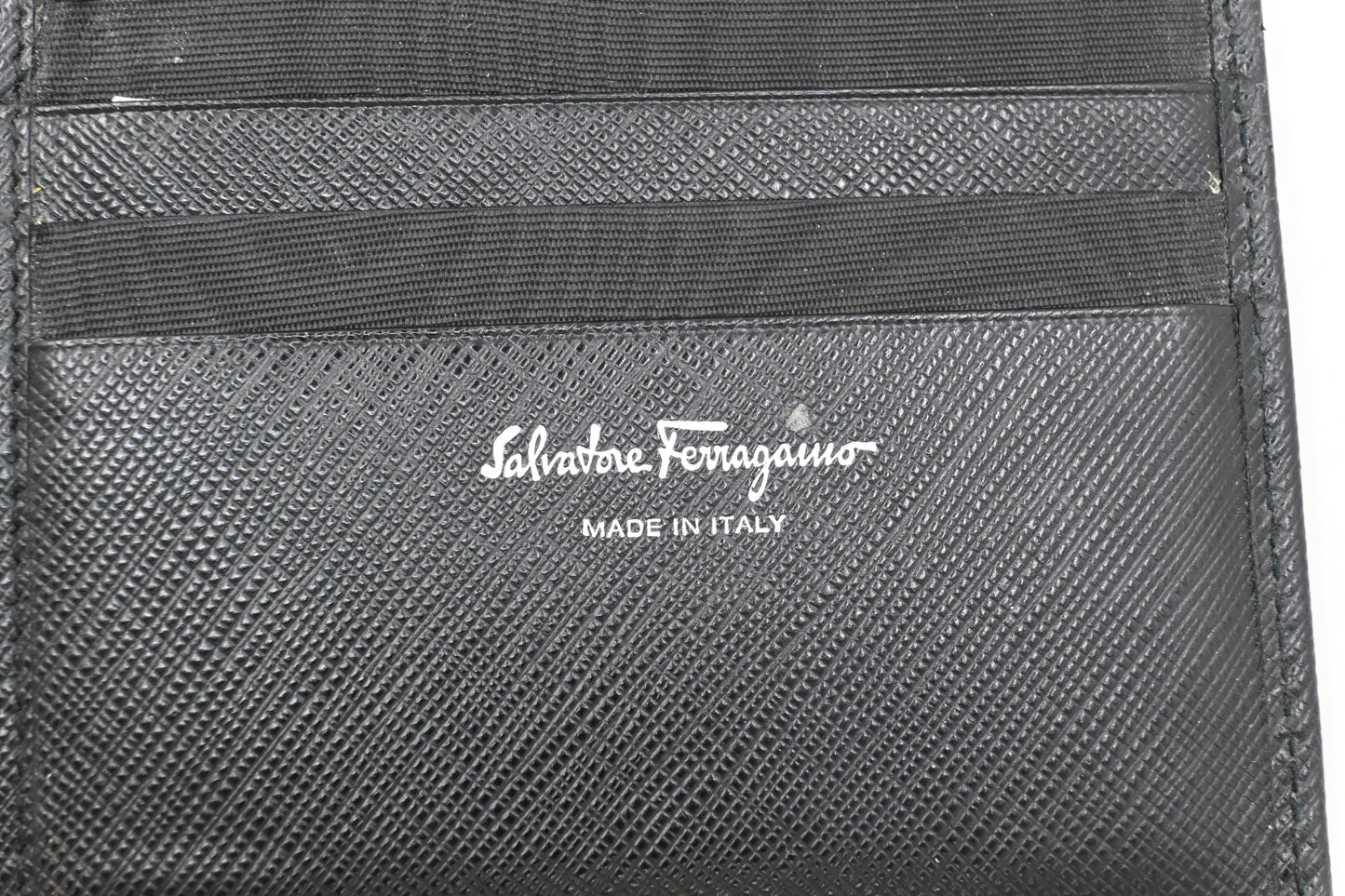 Ferragamo Gancini Wallet in Black Leather