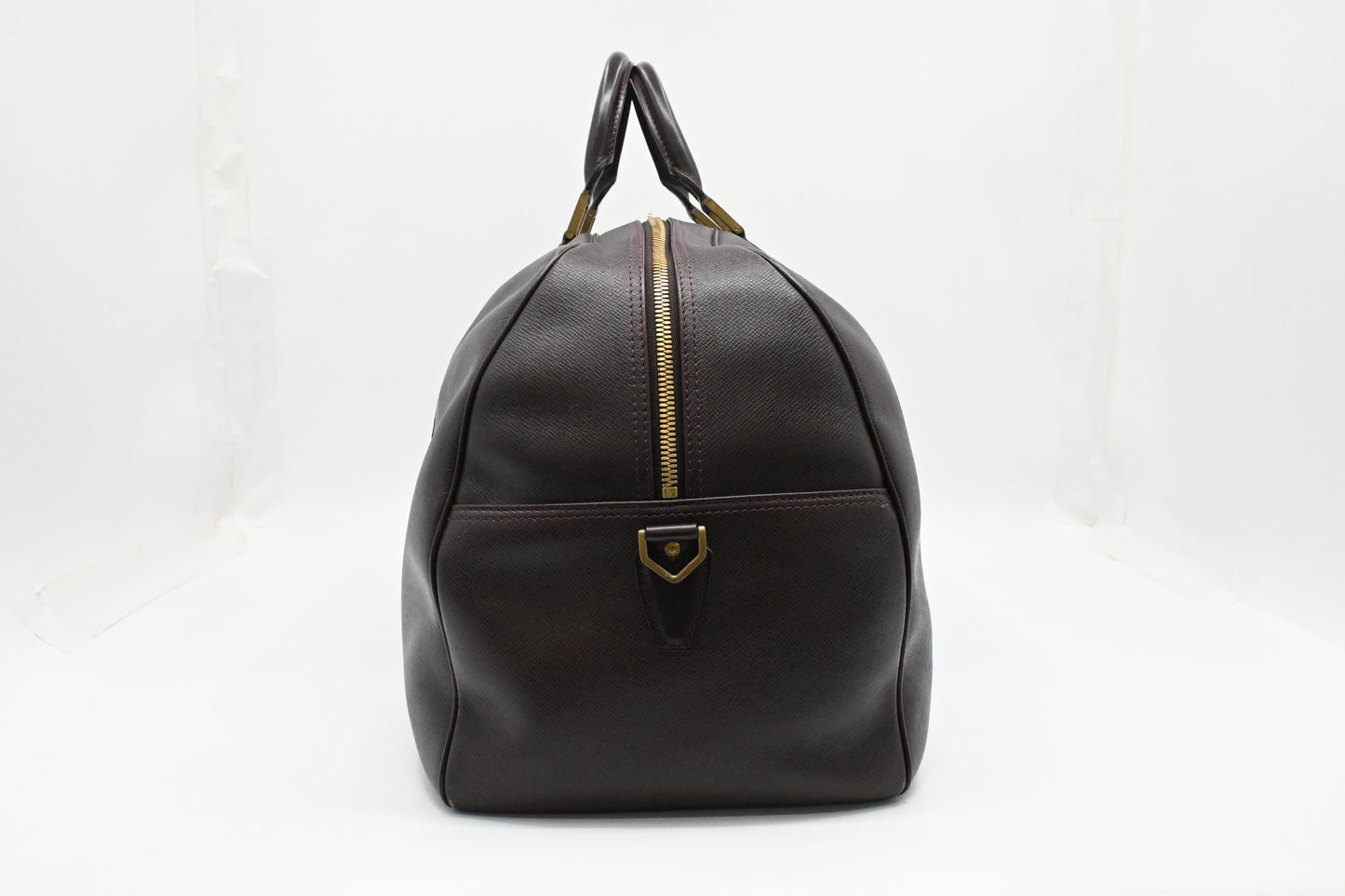 Louis Vuitton Kendall GM in Bordeaux Taiga Leather