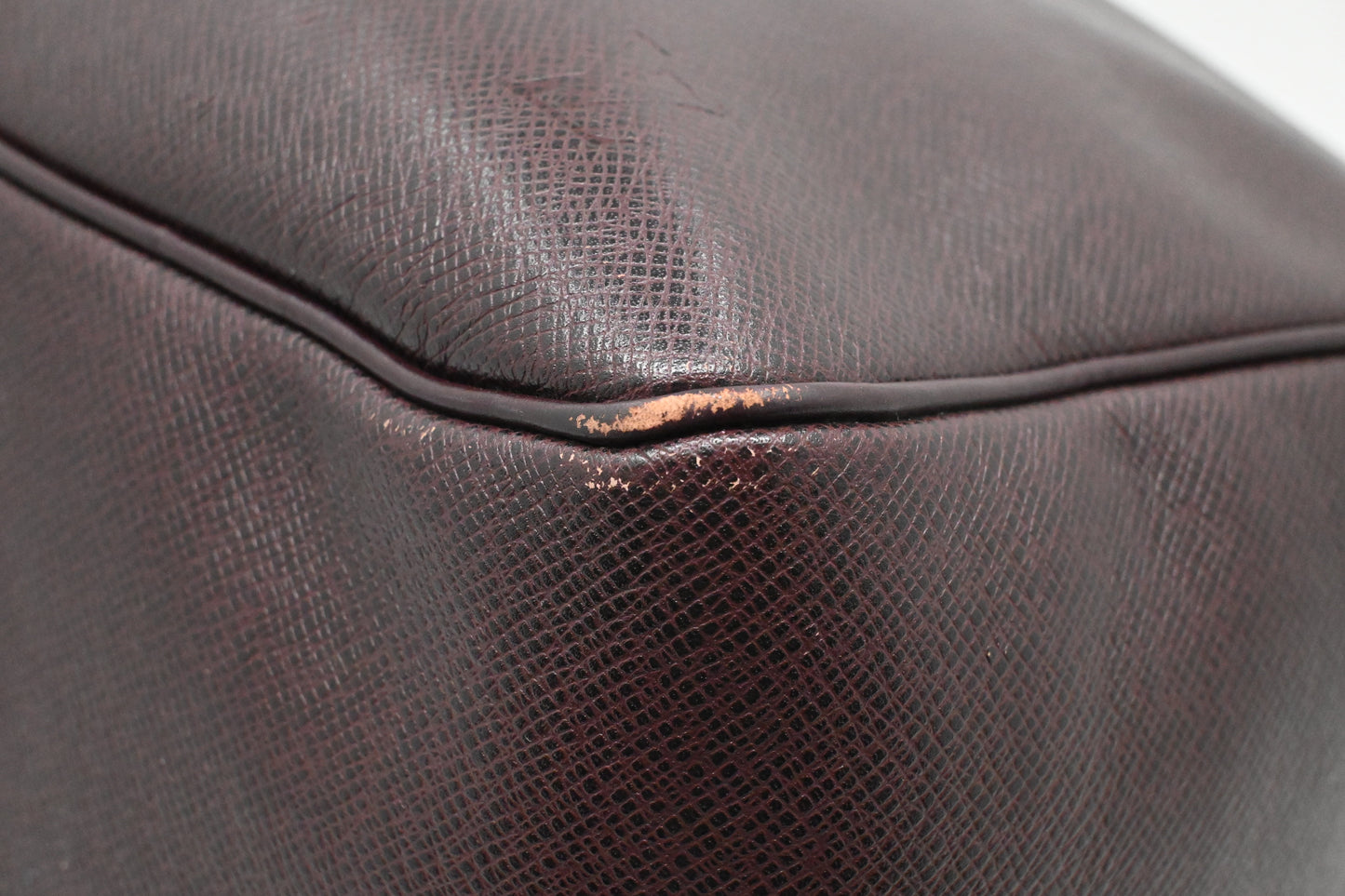 Louis Vuitton Kendall GM in Bordeaux Taiga Leather