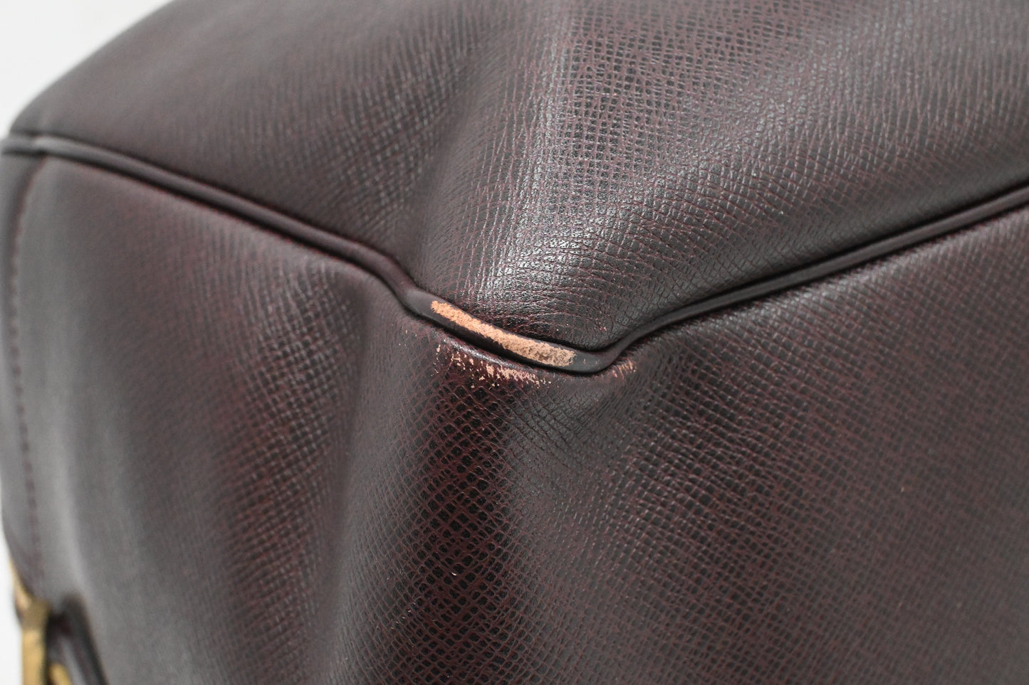 Louis Vuitton Kendall GM in Bordeaux Taiga Leather