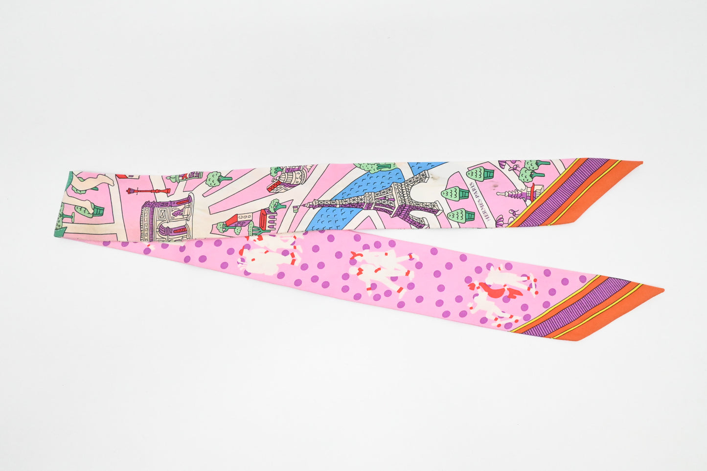 Hermes 'Les Nouveaux Amoureux de Paris' Twilly in Pink Silk