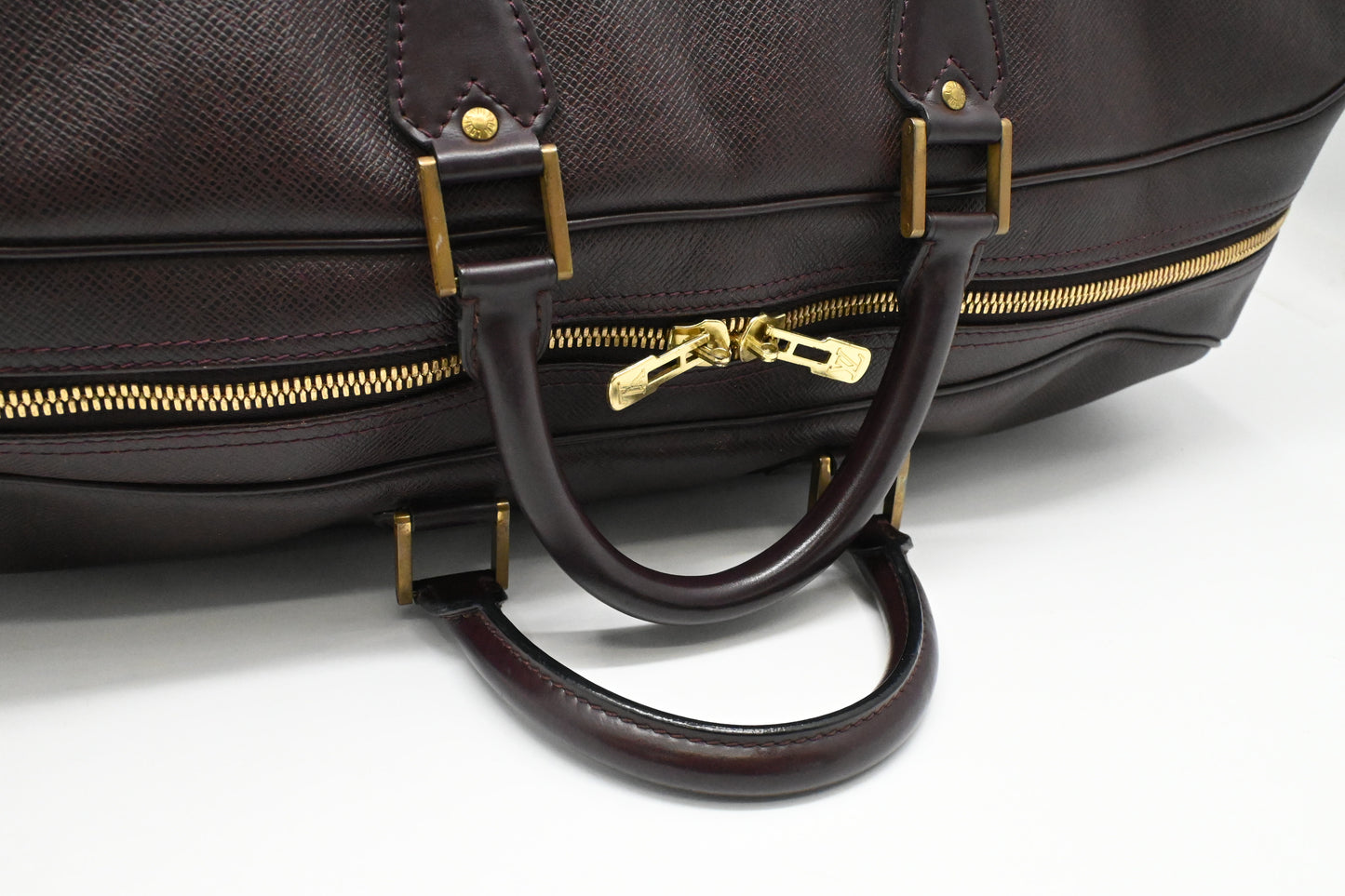 Louis Vuitton Kendall GM in Bordeaux Taiga Leather