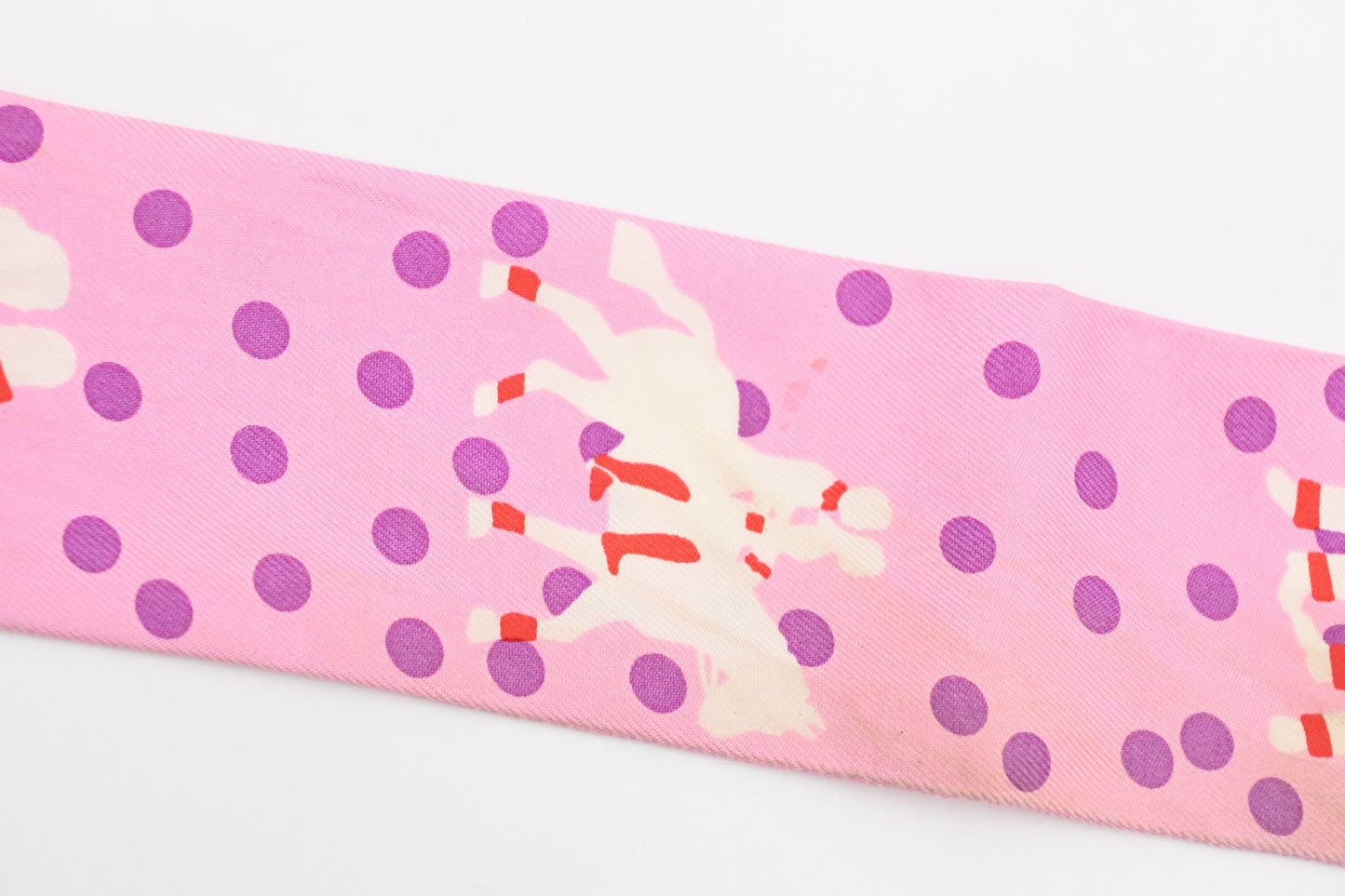 Hermes 'Les Nouveaux Amoureux de Paris' Twilly in Pink Silk