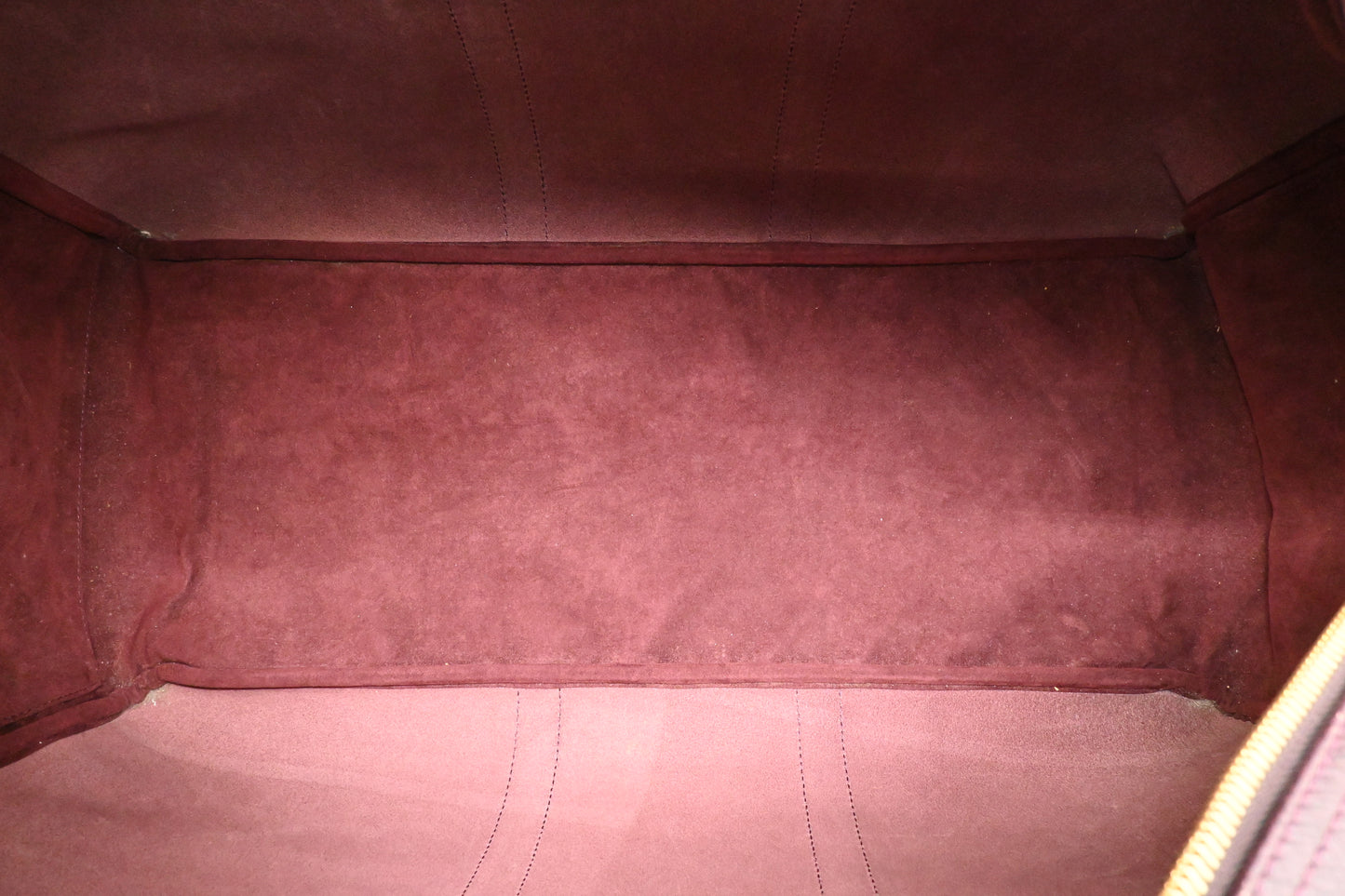 Louis Vuitton Kendall GM in Bordeaux Taiga Leather