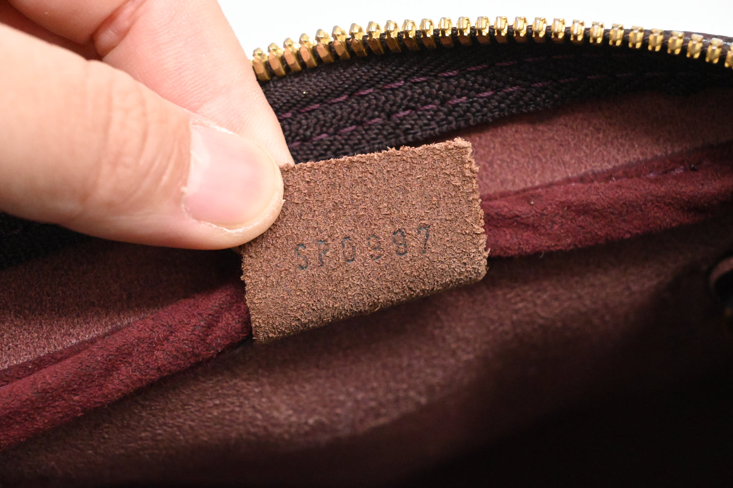 Louis Vuitton Kendall GM in Bordeaux Taiga Leather