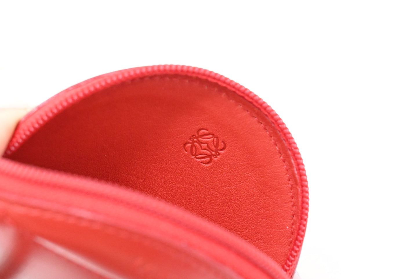 Loewe Round Coin Case in Red Leather